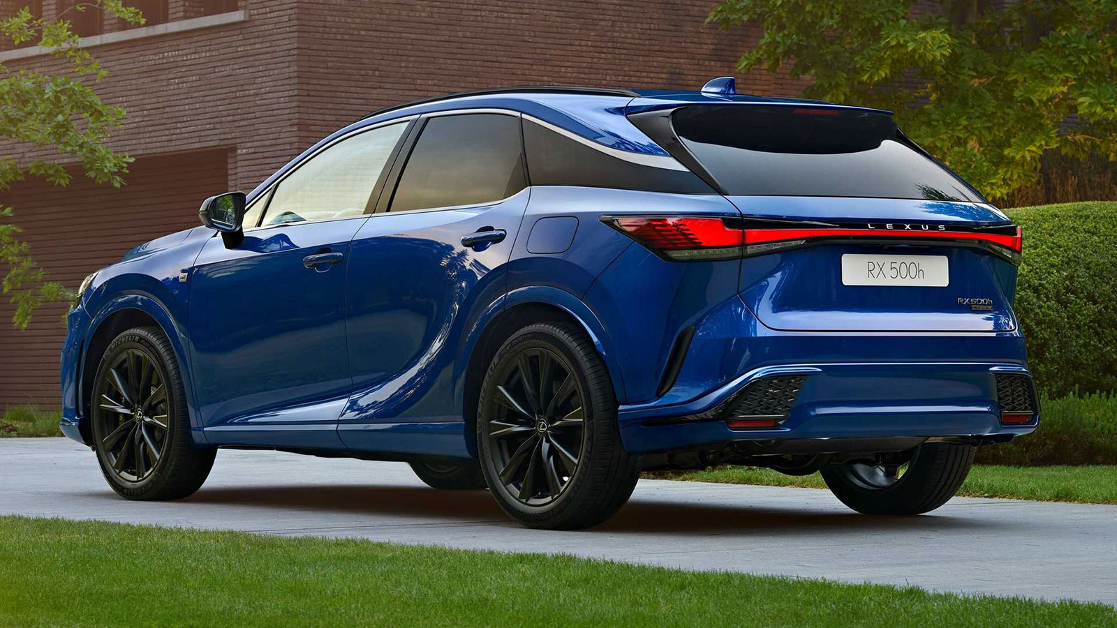 Νέο Lexus RX – Πρώτη φορά και ως PHEV με 371 ίππους